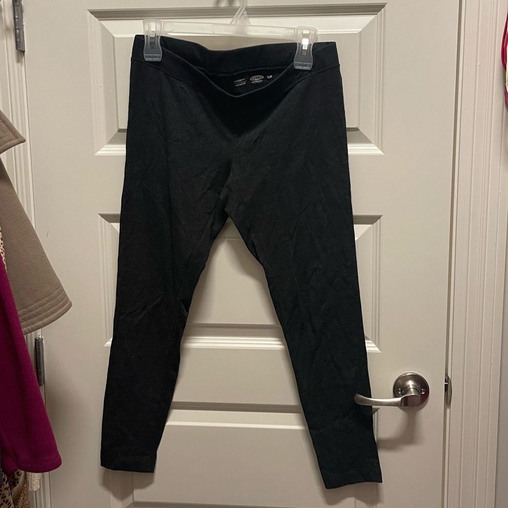 Old Navy maternity leggings sz S